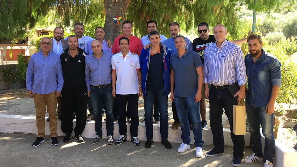 Γεύση από κρητική φιλοξενία