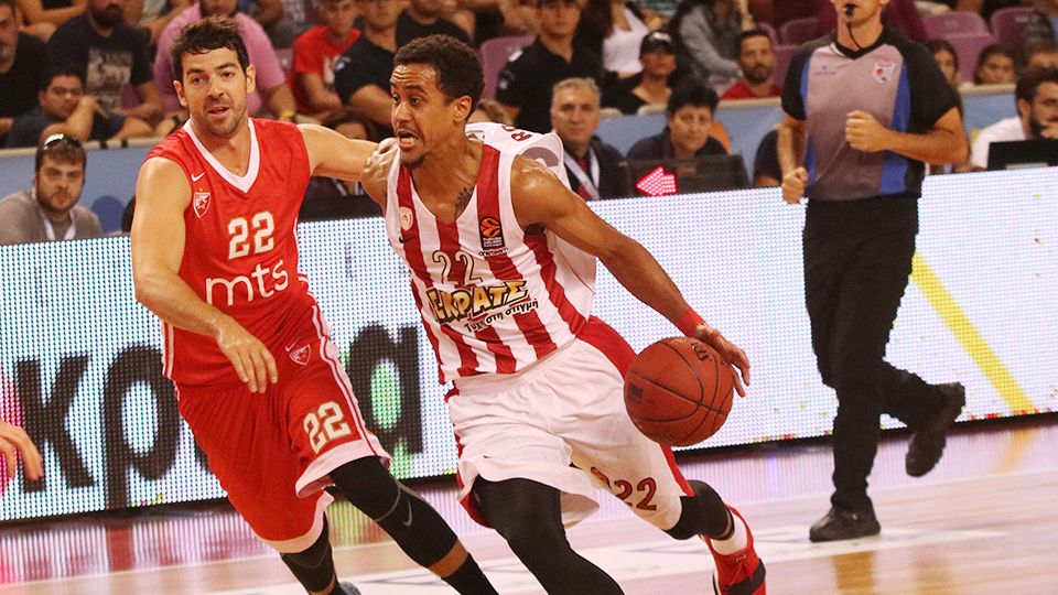 Στον τελικό χωρίς να ιδρώσει