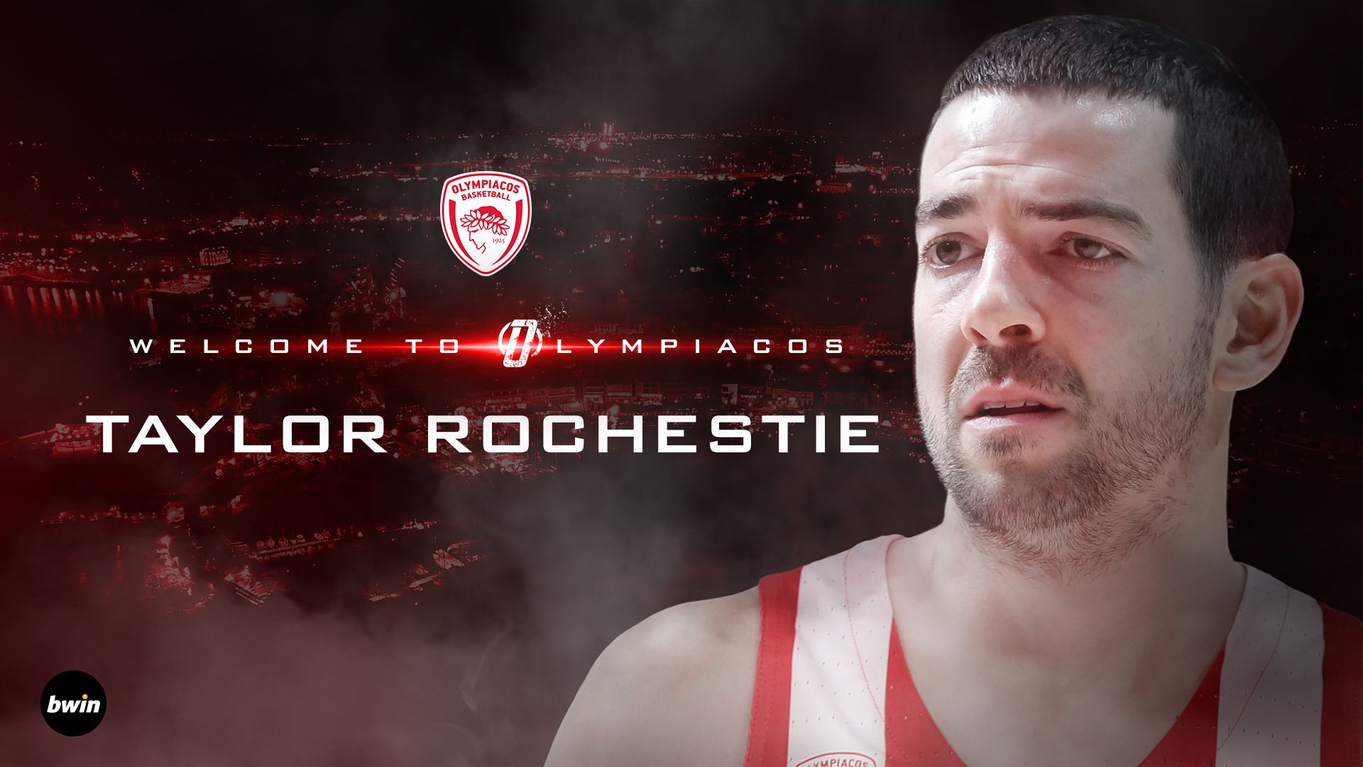 Rochestie ‘anchors’ at Piraeus