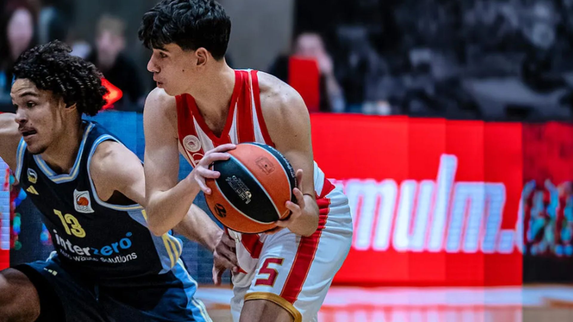 ANGT:  Alba Berlin - Ολυμπιακός 52-77