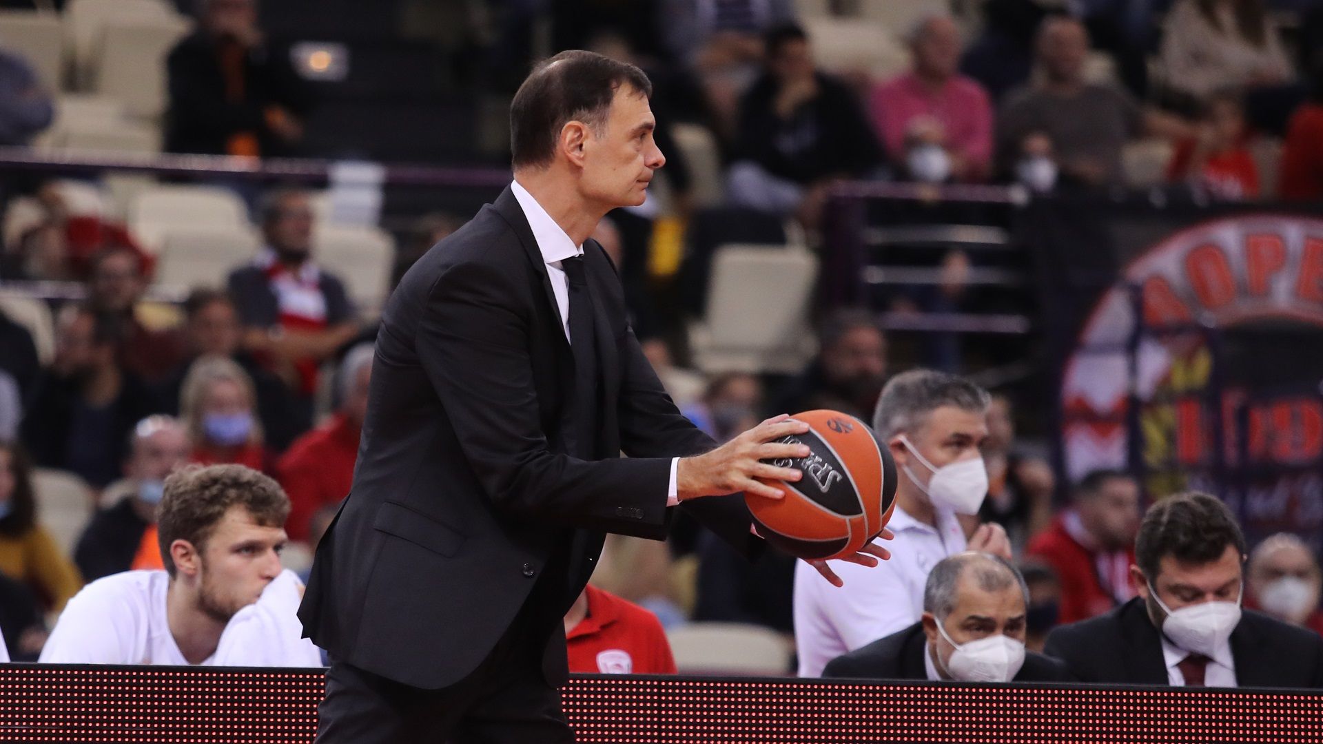 Μπαρτζώκας: «Ήταν πολύ σημαντική νίκη» (vid)