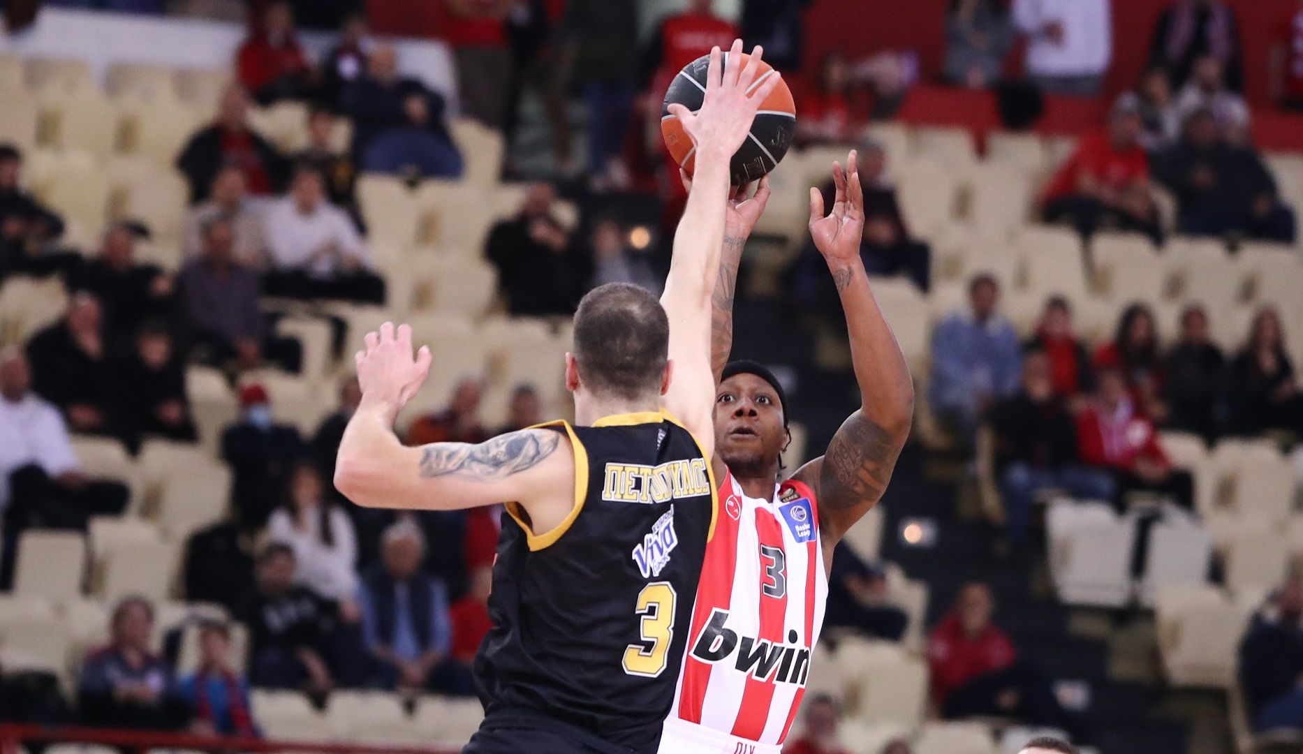 Ρεκόρ και για Κάνααν και για Θρύλο!