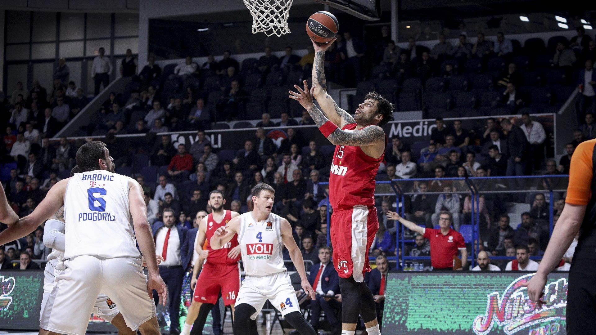 Ο Θρύλος έκανε... επανεκκίνηση στην Ποτγκόριτσα!