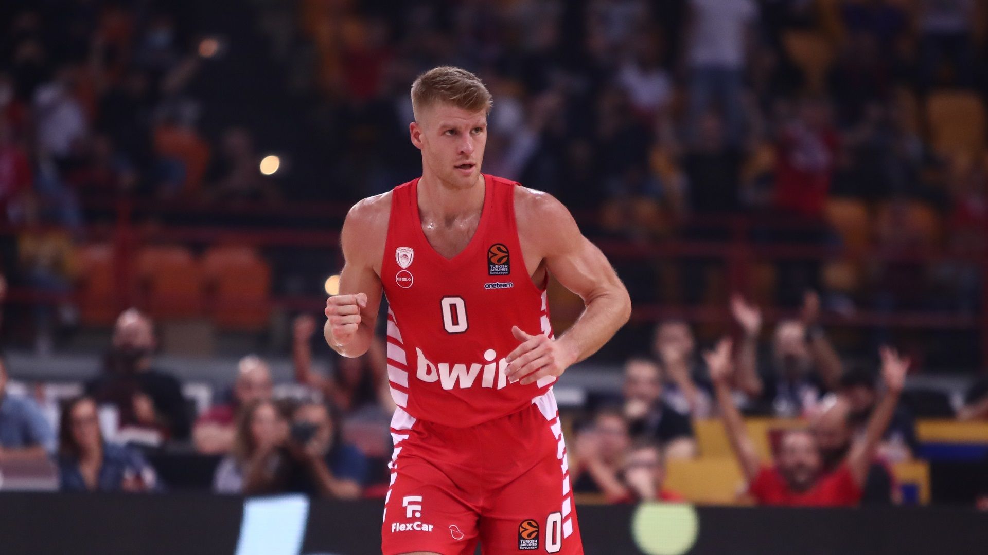 Γουόκαπ: «Πάντα πρέπει να παίζεις καλή άμυνα» (vid)