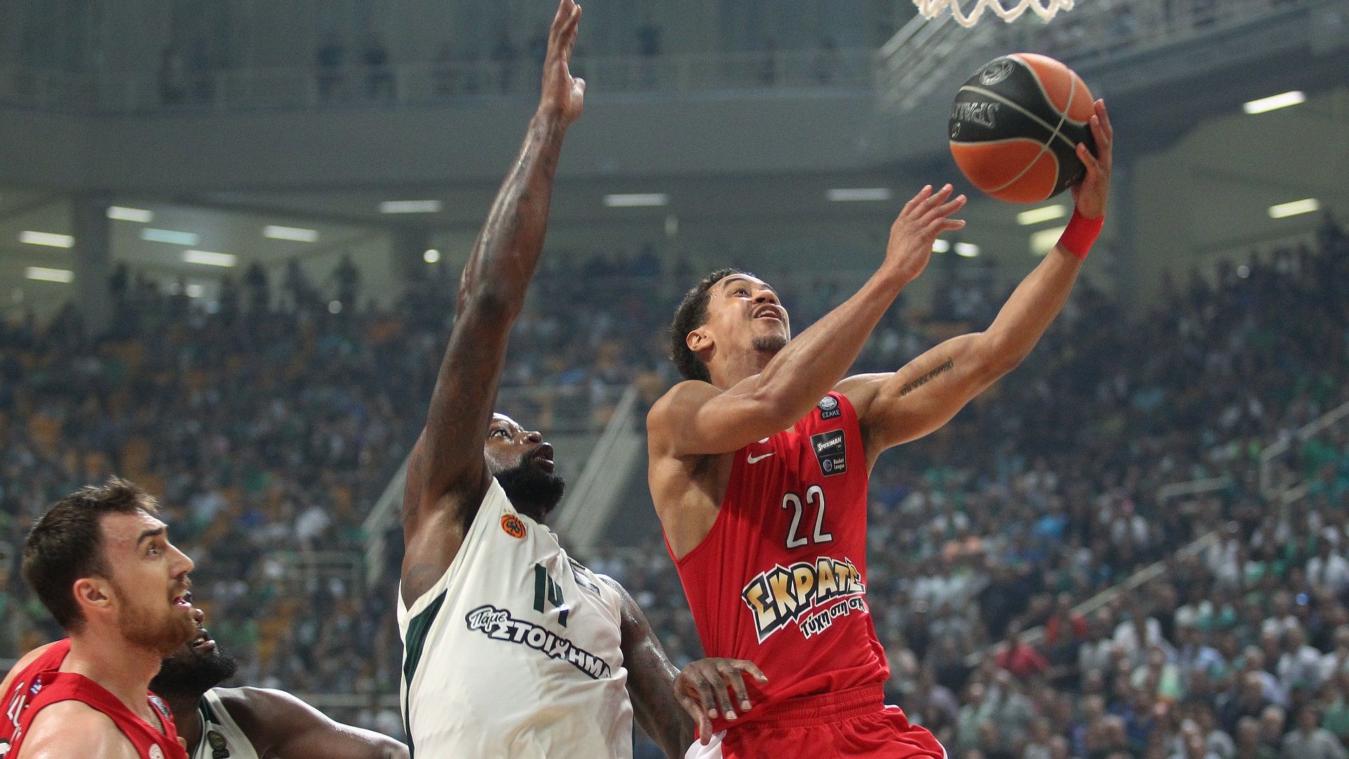 Διπλό στο ΟΑΚΑ