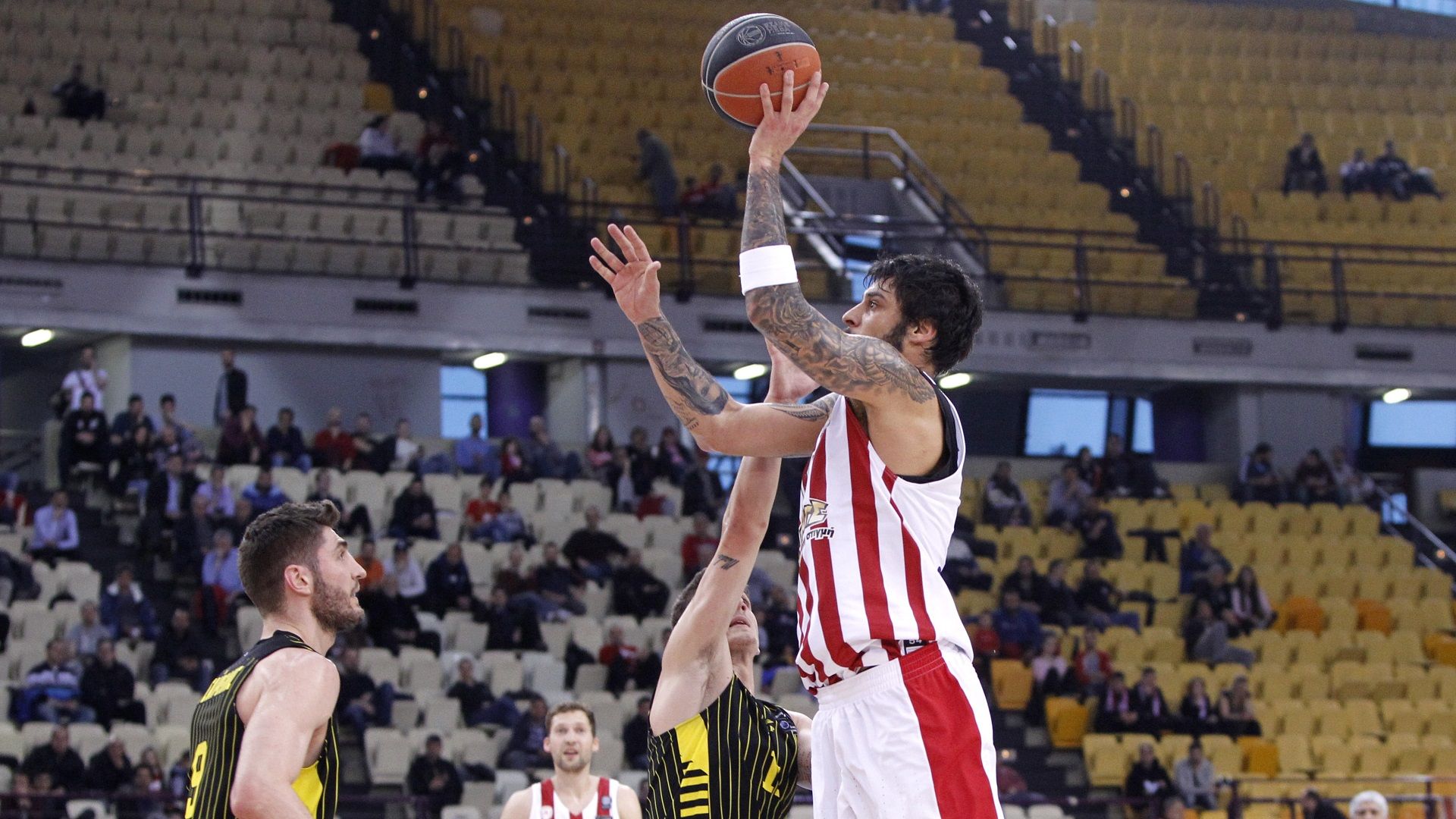 Άνετη νίκη επί του Άρη