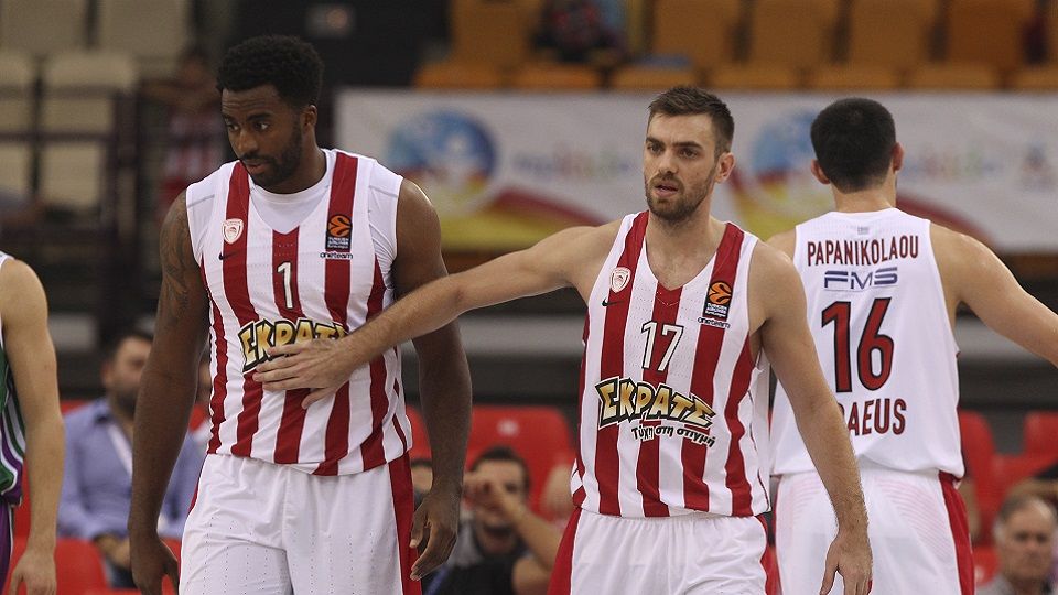 «Έβγαλε» μέρος της προπόνησης ο Μάντζαρης