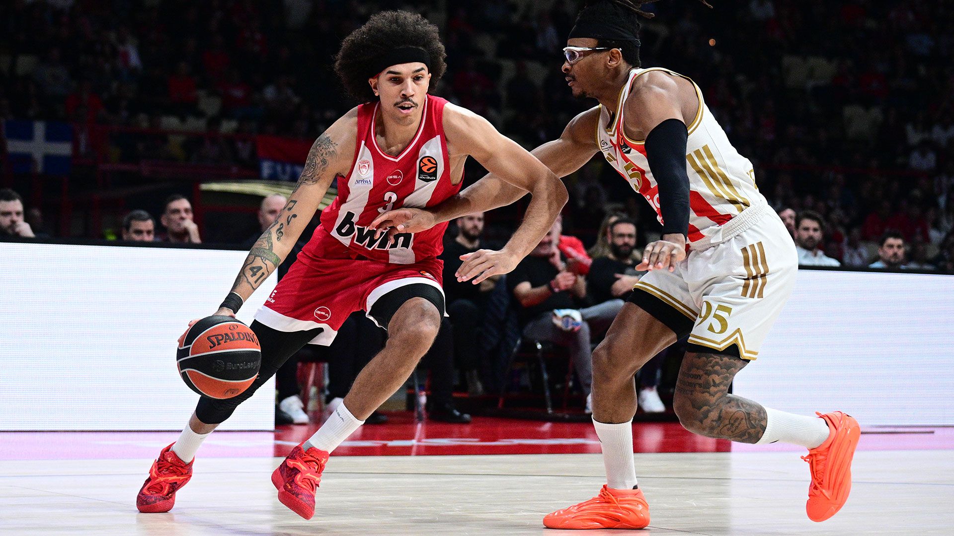 Νίκη επί του Ερυθρού Αστέρα στο ερυθρόλευκο ΣΕΦ