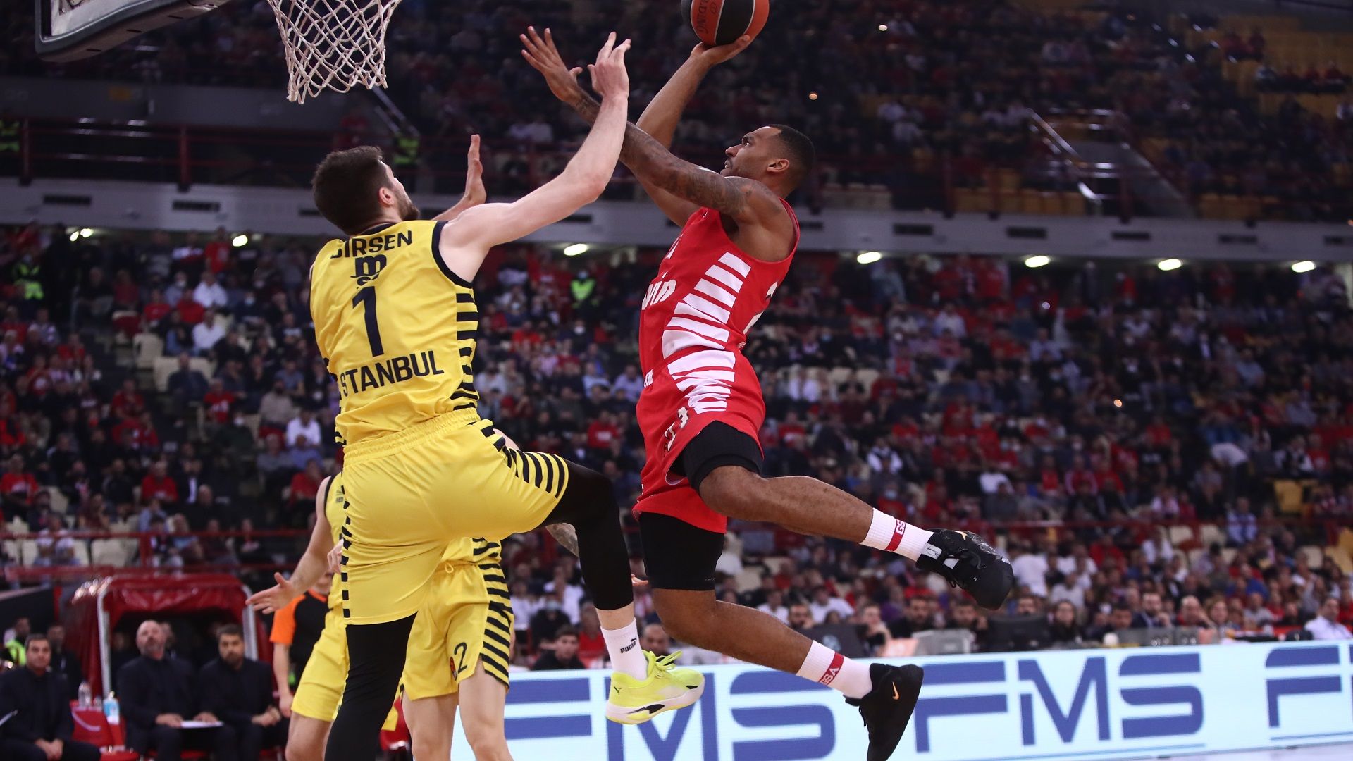 Υπέταξε (και) την πρωτοπόρο Φενέρ!