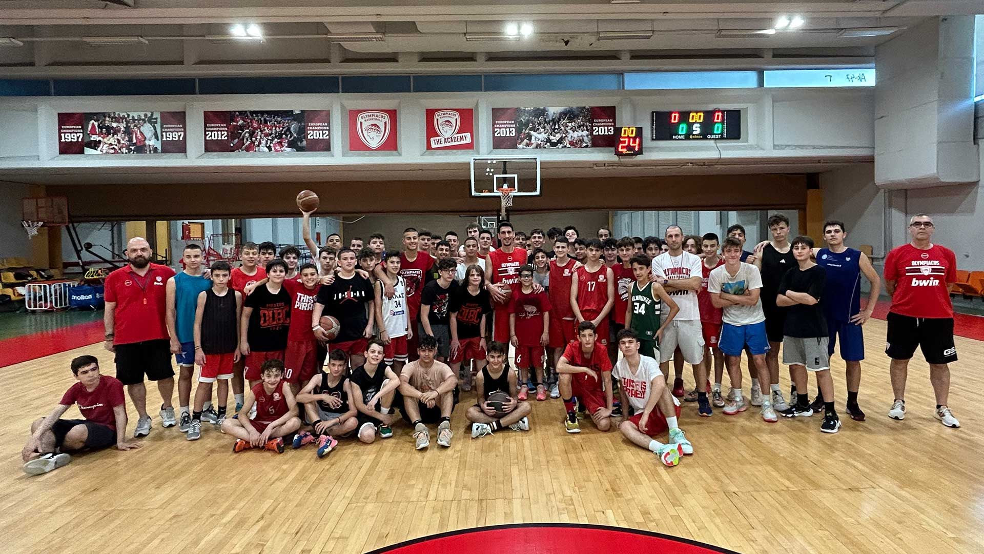 Ο Λαρεντζάκης στο Advance Basketball & Athletics