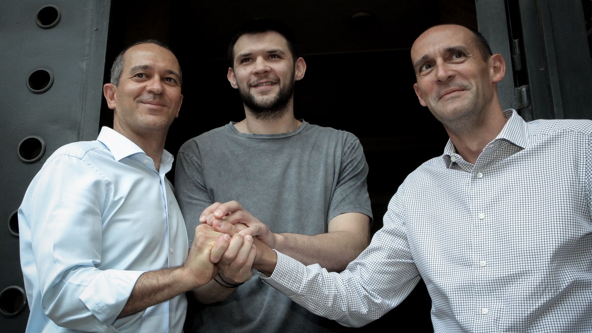 "Έδεσε" στο Λιμάνι ο Παπανικολάου