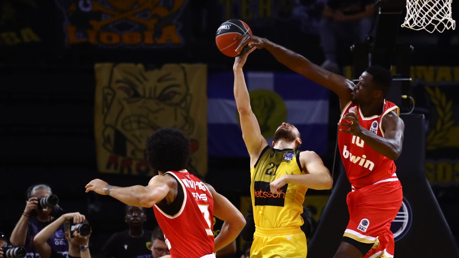 Έκανε το 2-0 και ετοιμάζεται για το Final 4