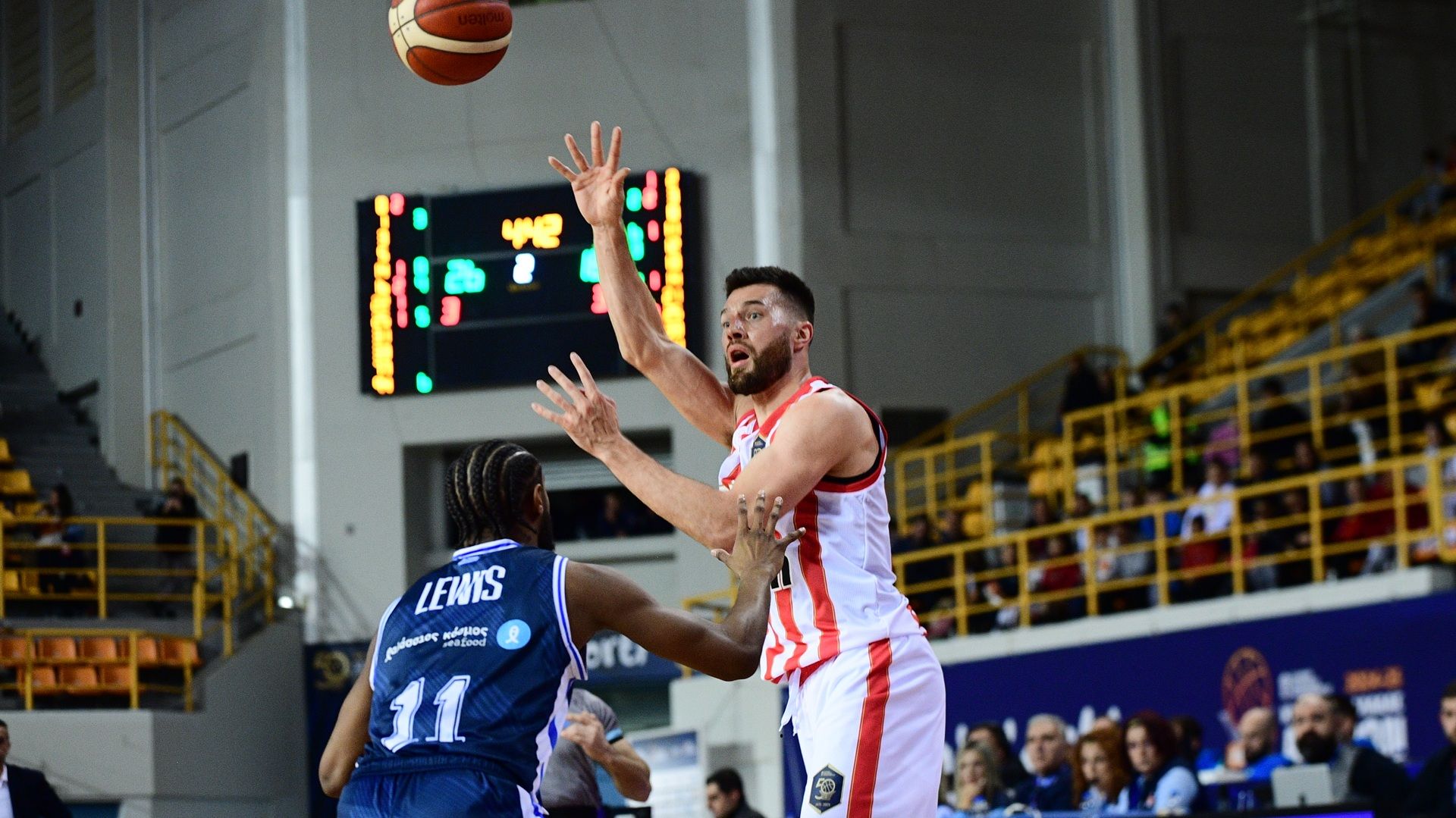 Πίτερς στο Olympiacos BC TV: «Προχωράμε, έχουμε αγώνα» (vid)