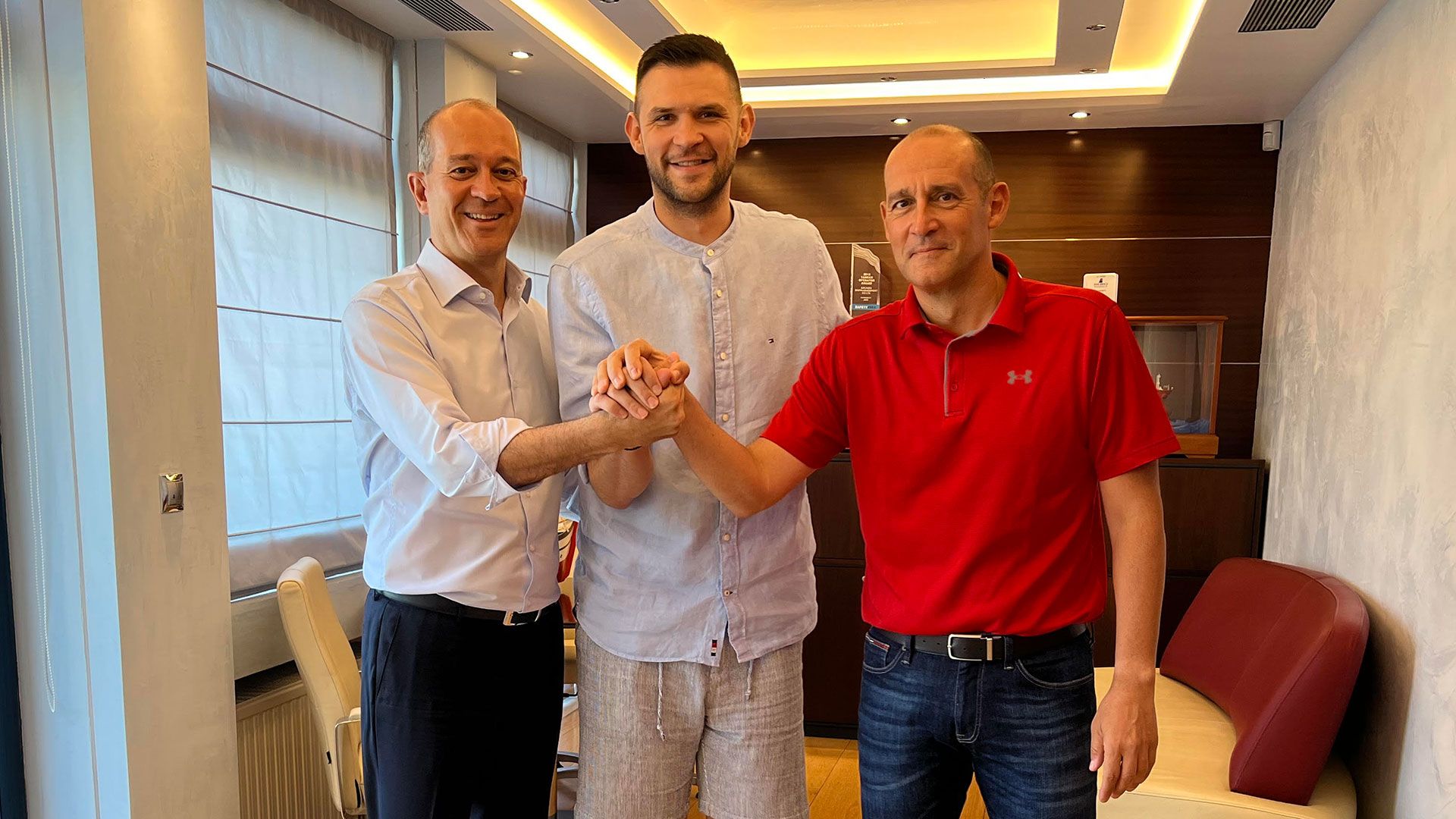 Η συνάντηση του αρχηγού με τους προέδρους