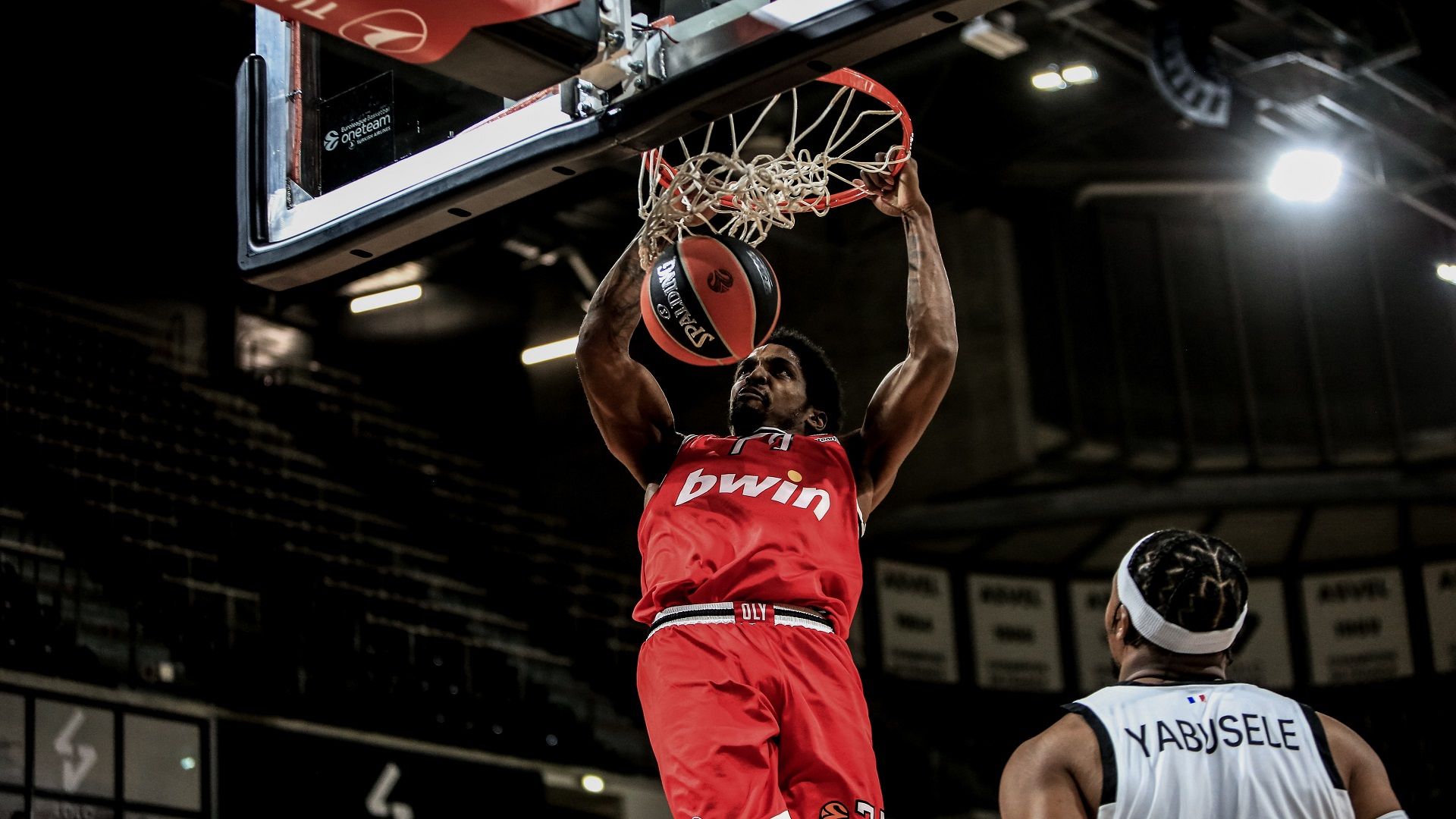 Πήρε το πολύτιμο διπλό στην Γαλλία!