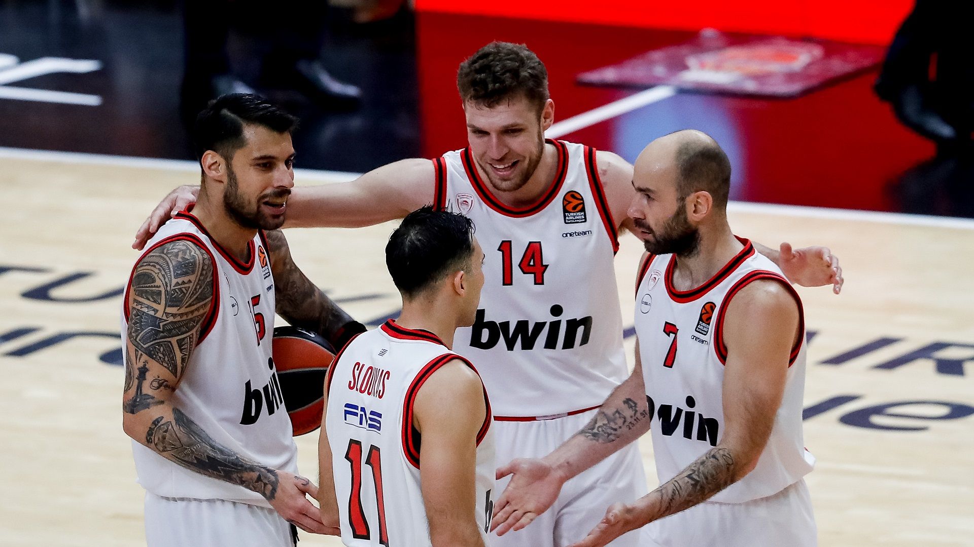 «Έχουμε παίκτες με περηφάνια»