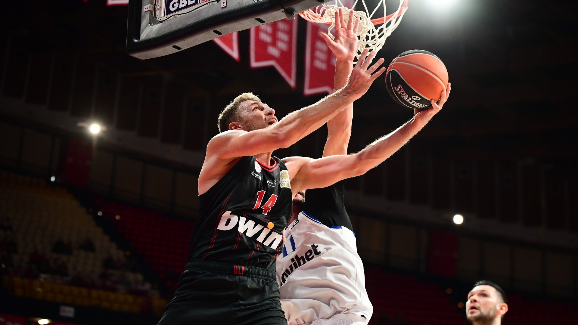 Έκανε το χρέος του με Ηρακλή