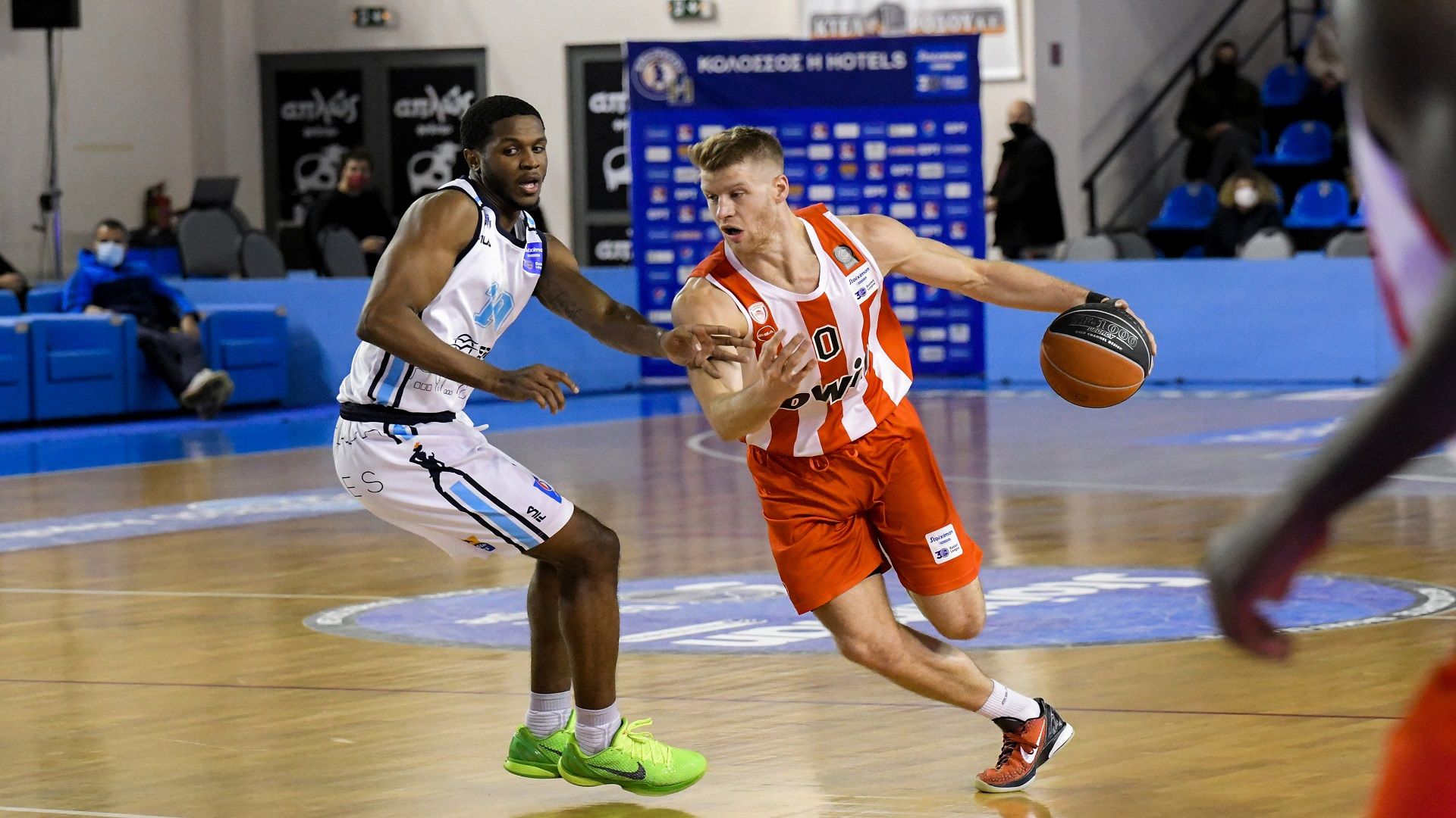 Άνετο πέρασμα από την Ρόδο