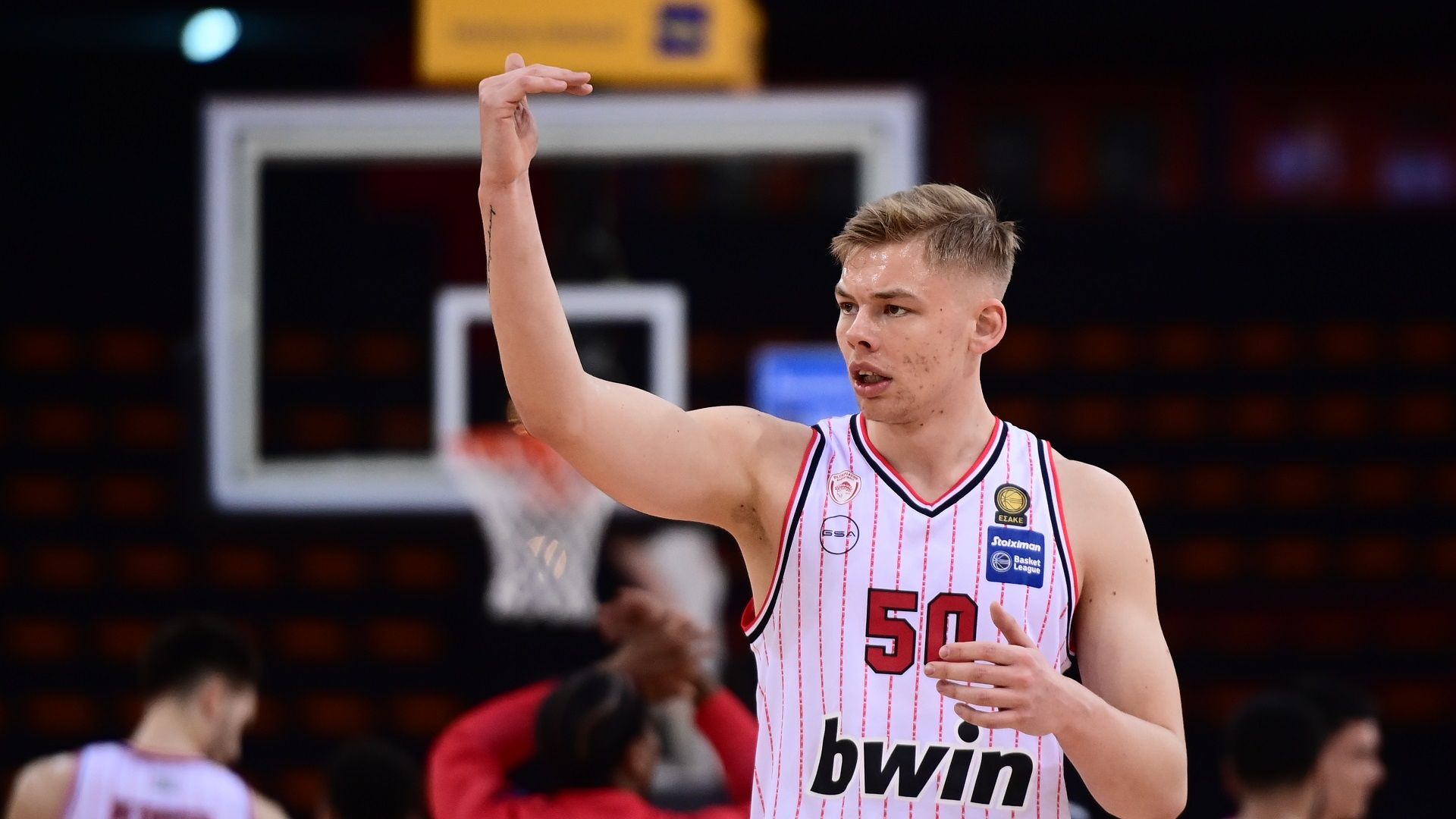 Tanoulis on loan to Maroussi