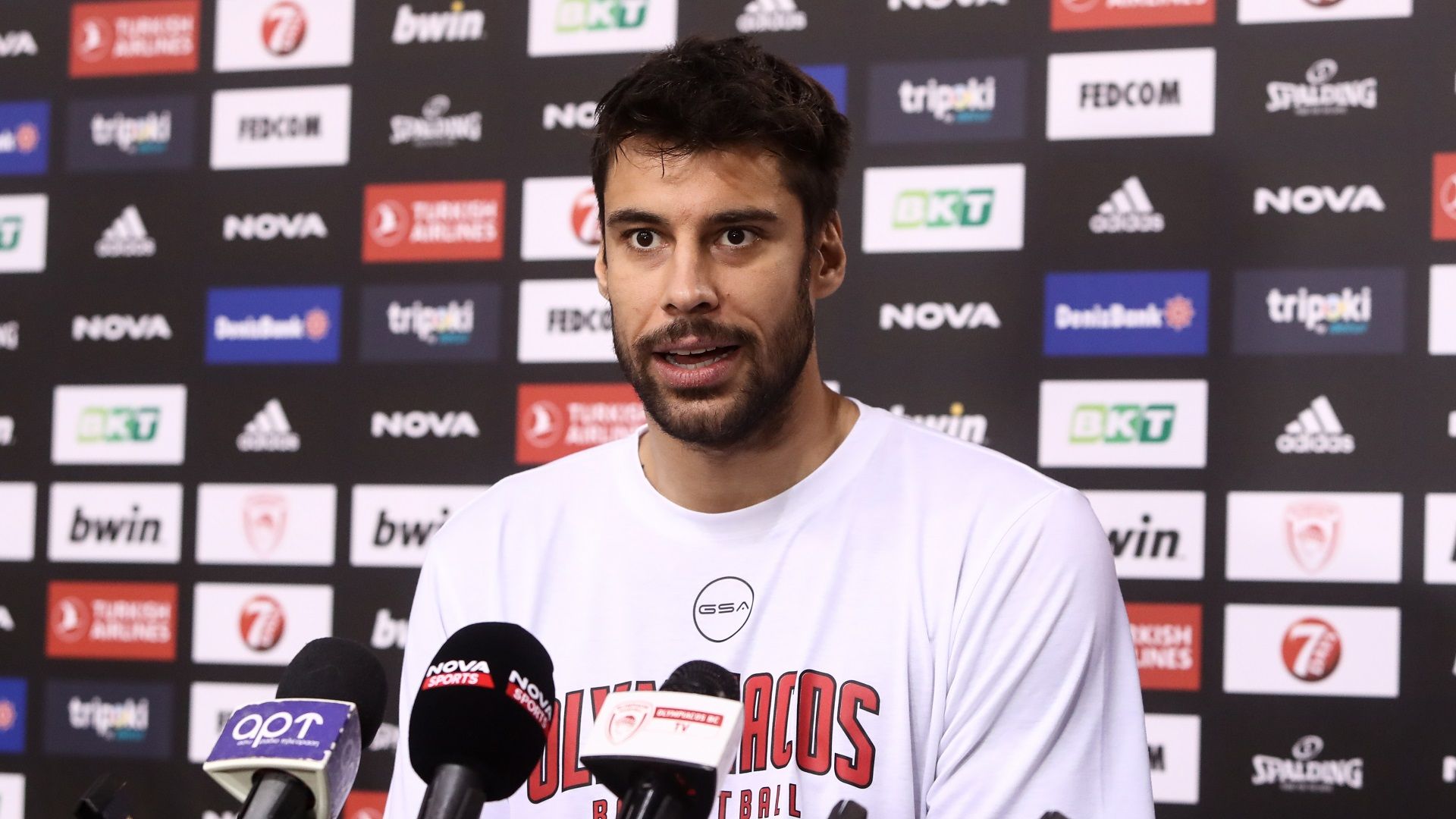 Πρίντεζης: «Μας δίνει θετική ενέργεια ο κόσμος μας» (vid)