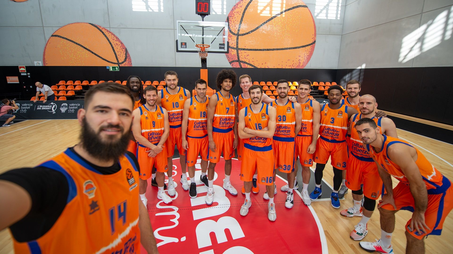 With the confidence of the trophy winner!