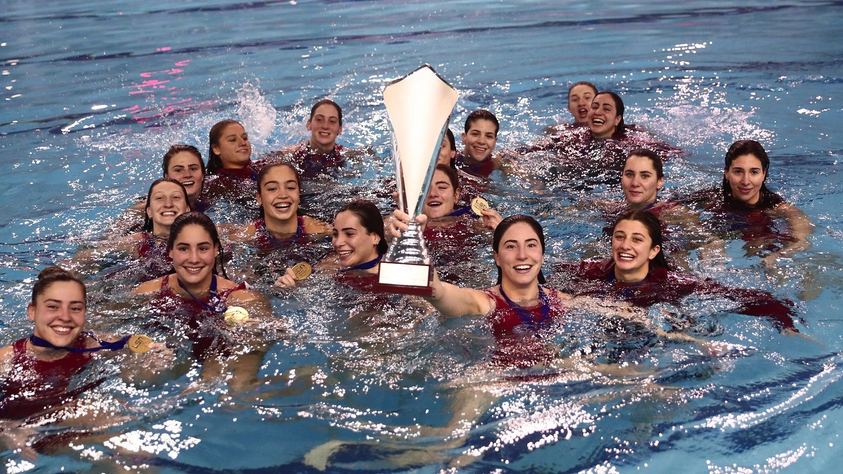 Warm congratulations to the women’s water polo team!
