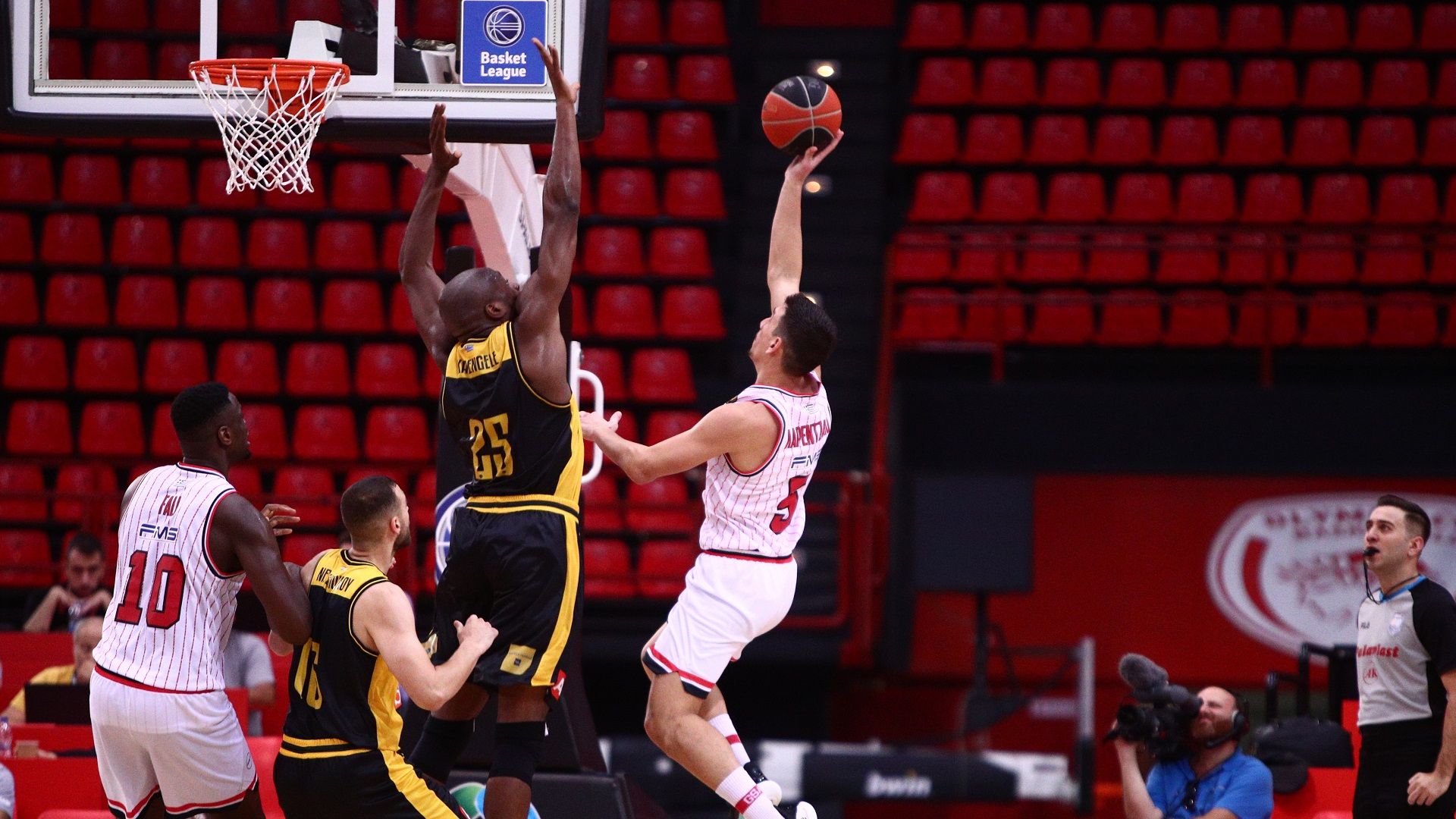 Έκανε το 2/2 στην Basket League