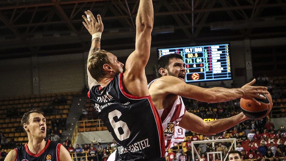 Νίκησε Μπασκόνια και... ατυχία