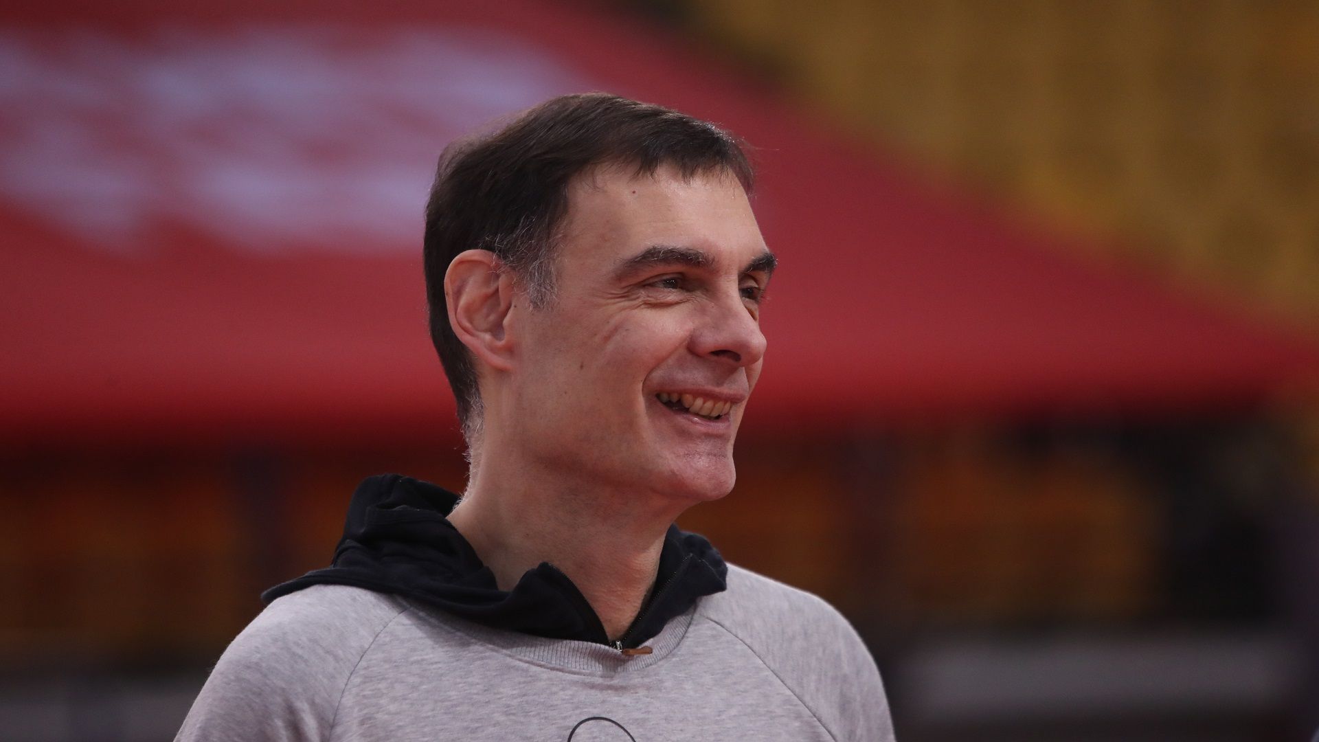 Μπαρτζώκας: «Ο Ολυμπιακός είναι πάνω από όλους μας» (vid)