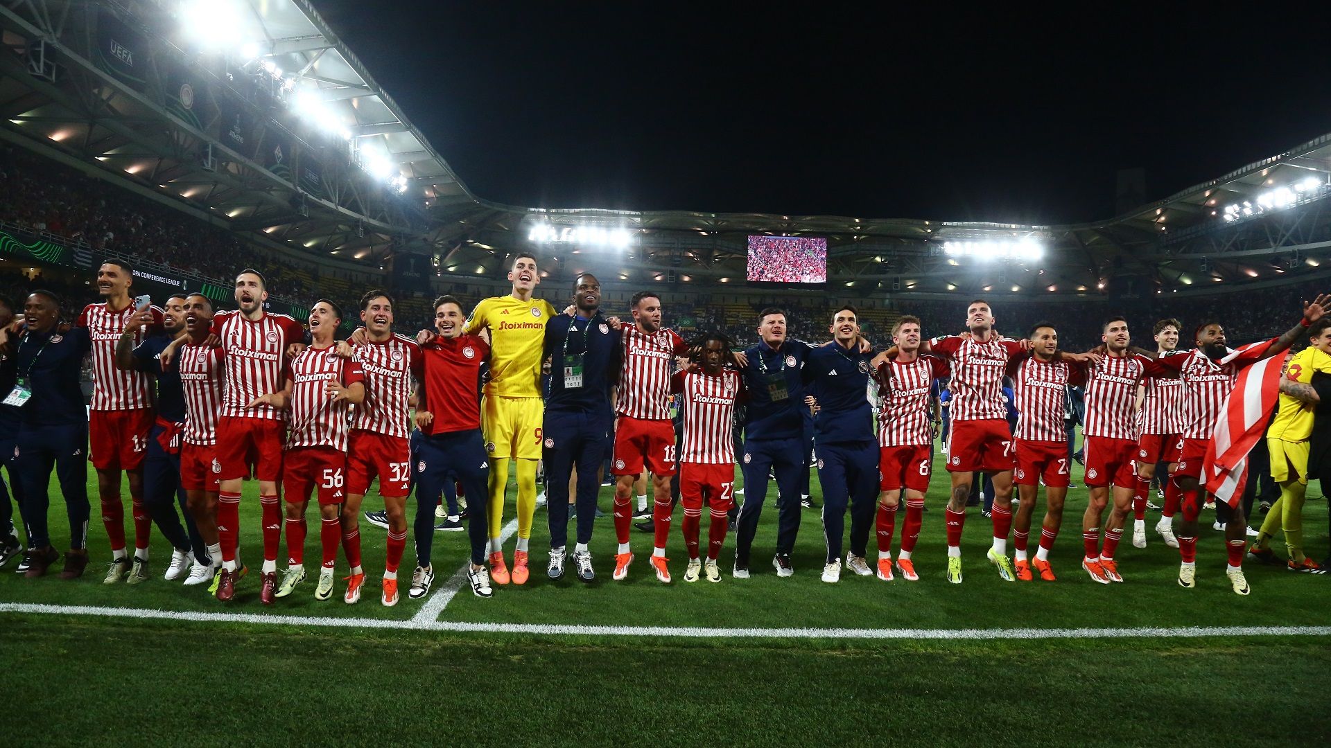 Our Olympiacos at the top of Europe!