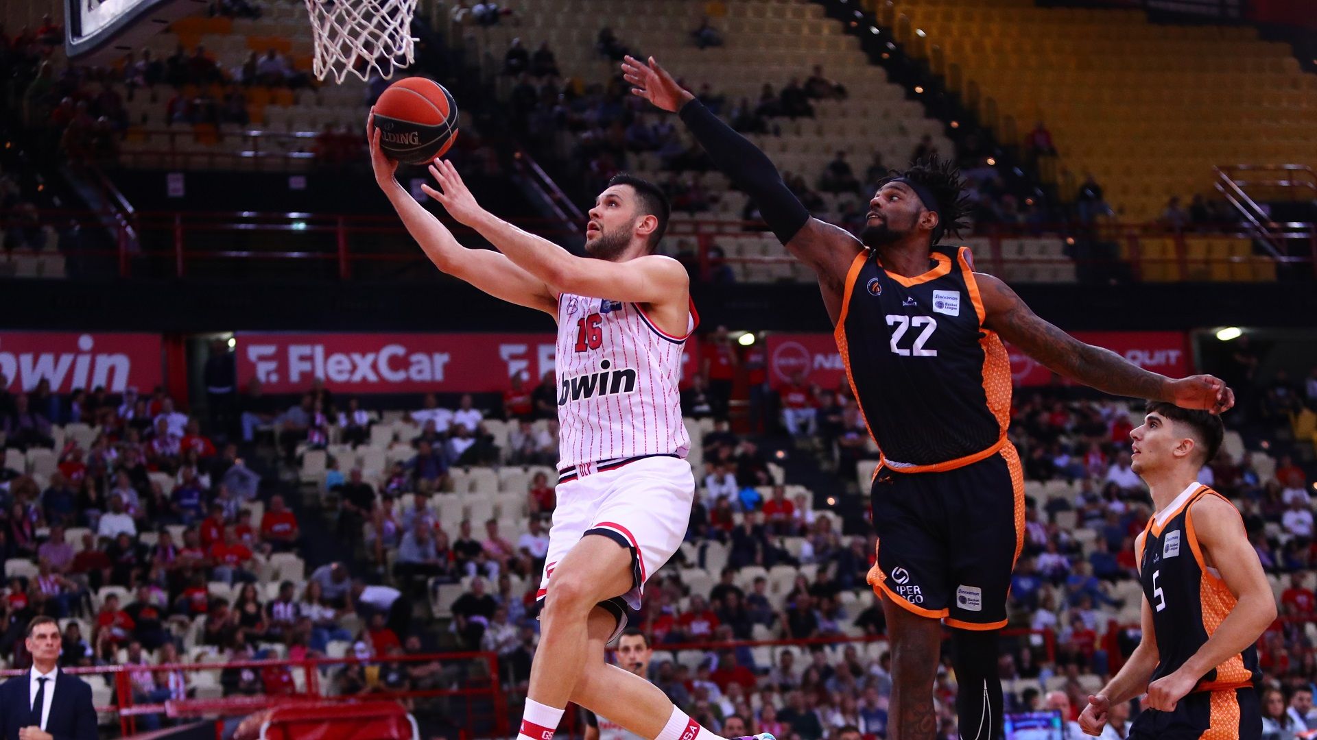 Άνετη νίκη επί του Προμηθέα