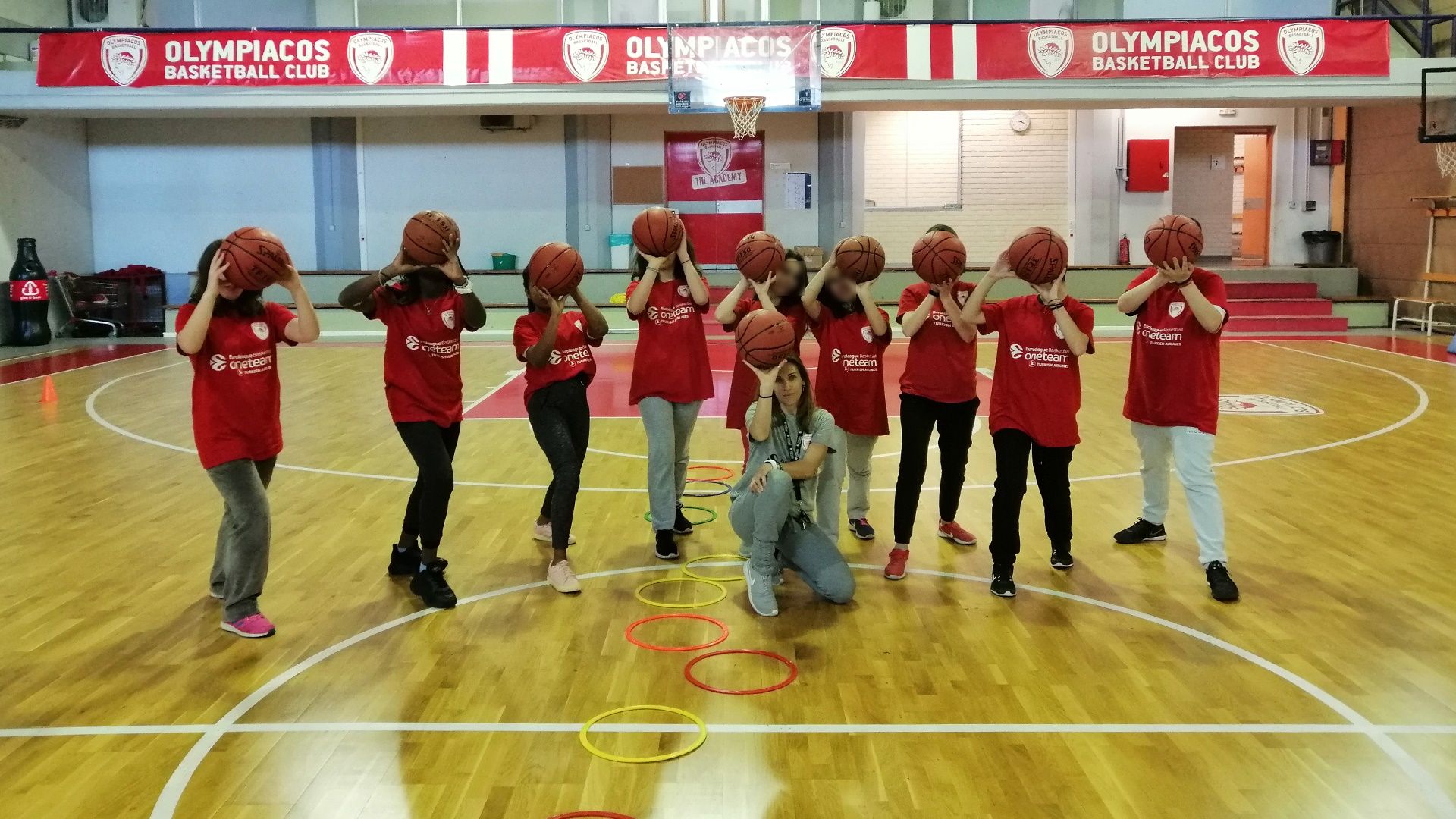 One Team: The cooperations with the EVOLUTION OF LIFE