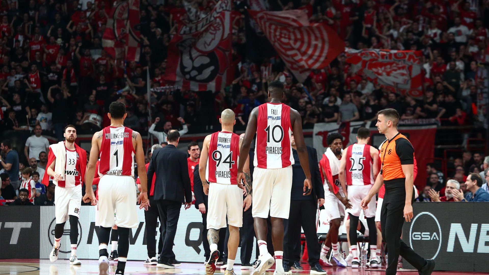 Ολοταχώς για νέο sold out - Ελάχιστα εισιτήρια με Ερυθρό