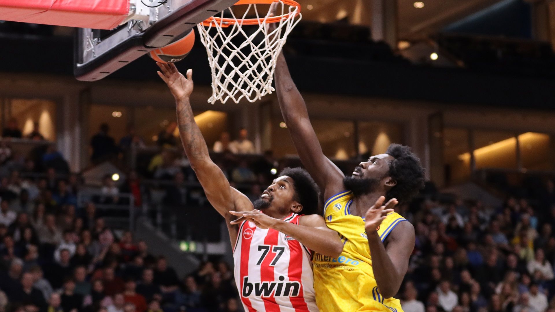 "Αποχαιρέτησε" με διπλό το 2023 στην Ευρωλίγκα