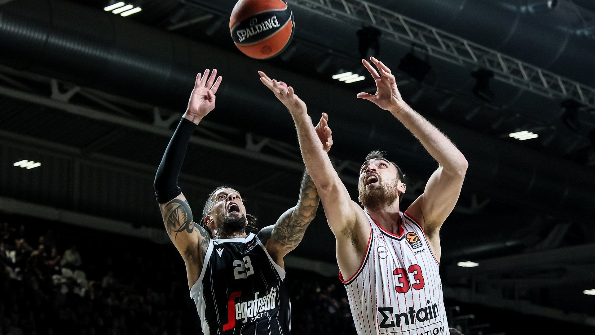 «Λύγισε» στο τέλος στην Μπολόνια