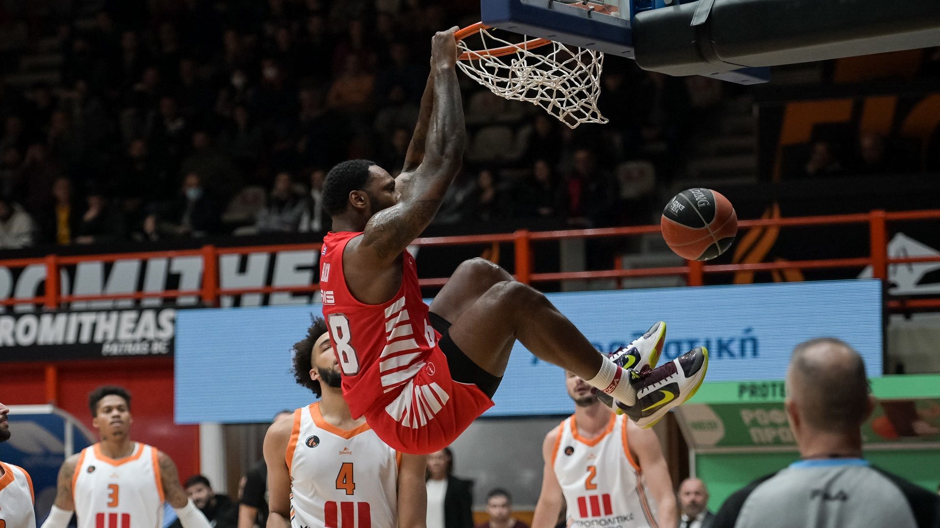 Πέρασε με... σπασμένα φρένα από την Πάτρα