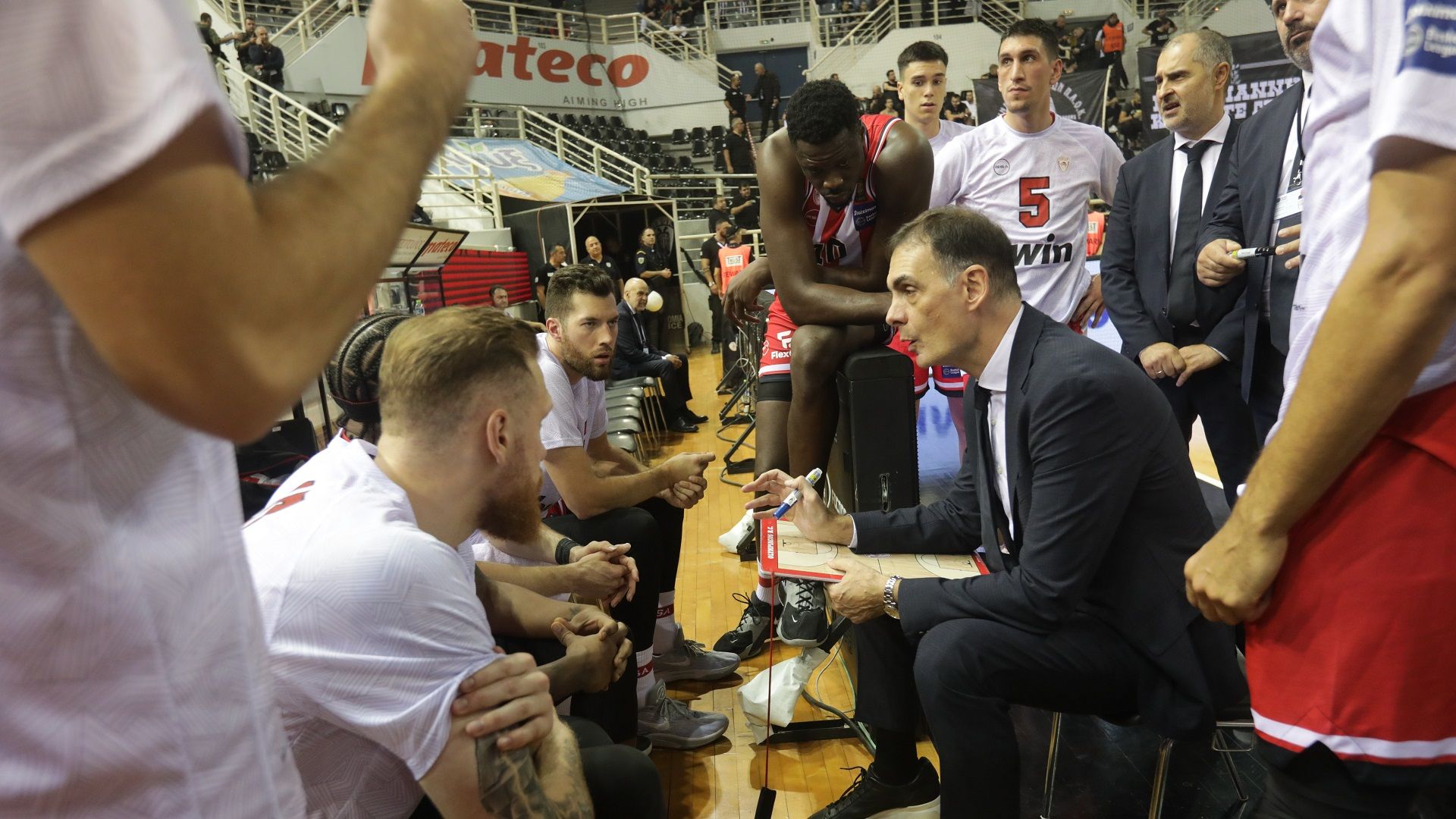 Μπαρτζώκας: «Είμαστε ευχαριστημένοι που κερδίσαμε»