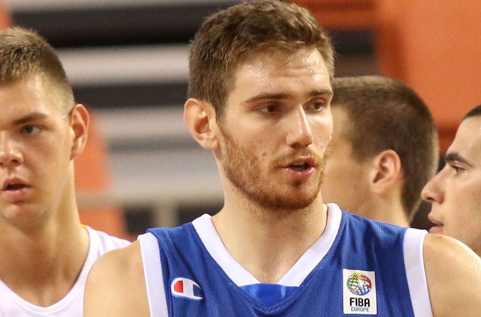 Έπιασε λιμάνι ο Μαραγκός