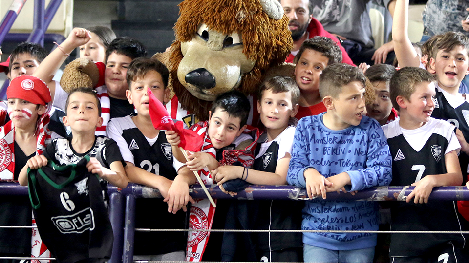 10.000 παιδιά στο ΣΕΦ!