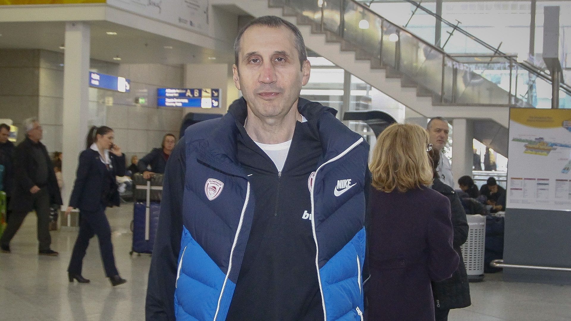 Μπλατ: «Να ελέγξουμε ριμπάουντ και λάθη»