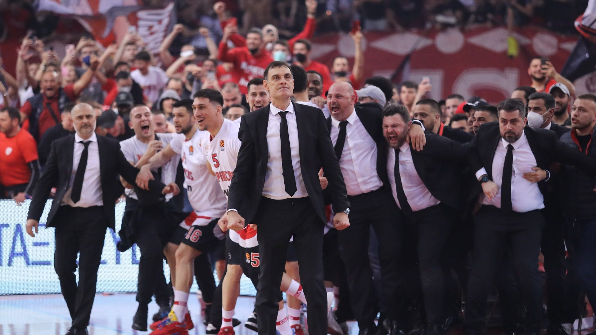 Bartzokas: «The players and the fans spoke tonight»